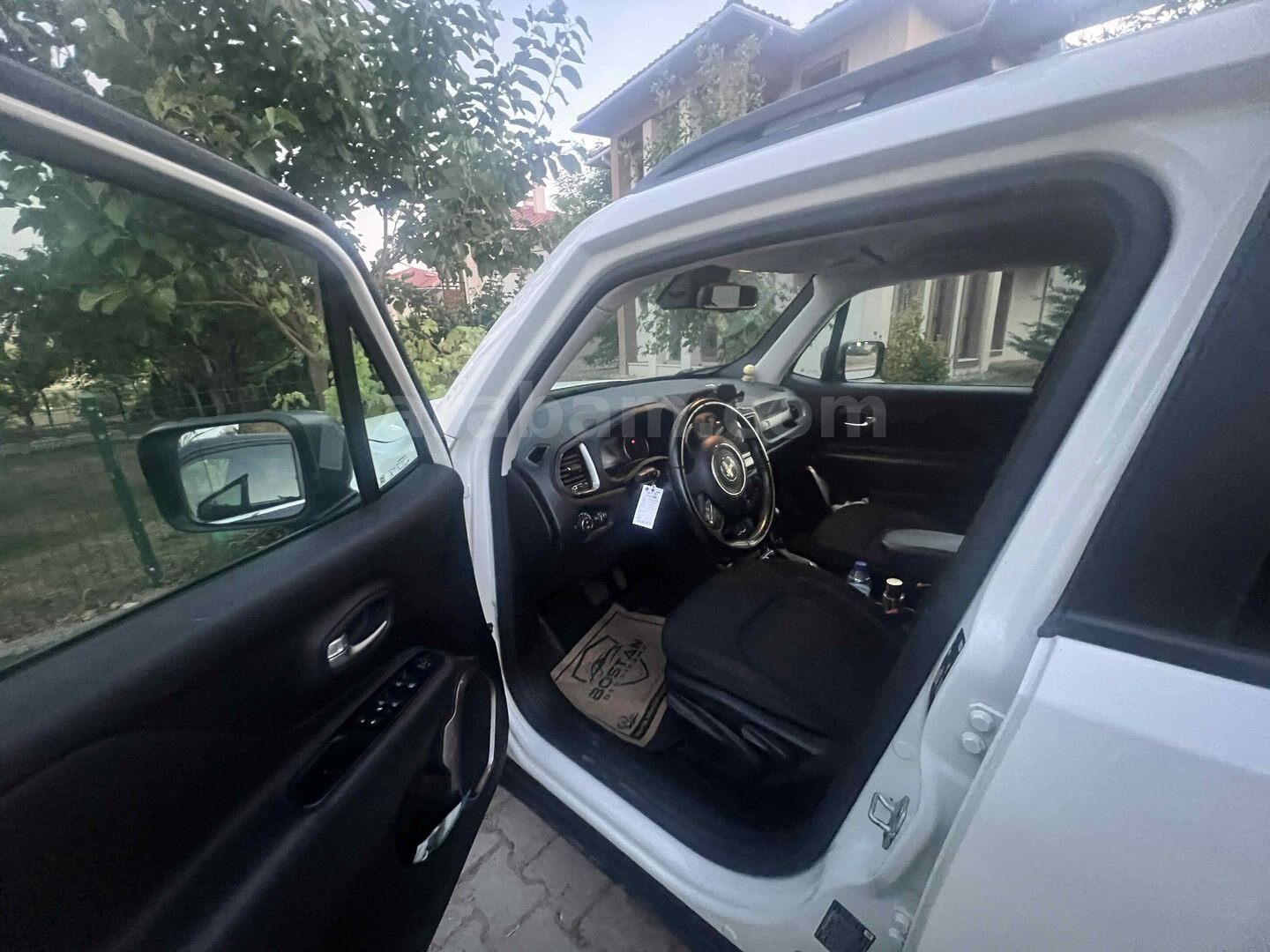 Sahibinden Jeep Renegade 1.6 MultiJet Limited 2019 Model Ankara 176.000 km Beyaz 7