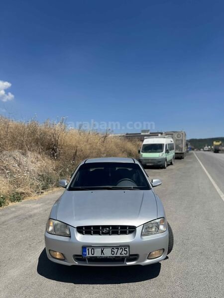 Sahibinden Hyundai Accent 1.3 LX 2000 Model Balıkesir 284.000 km Gri