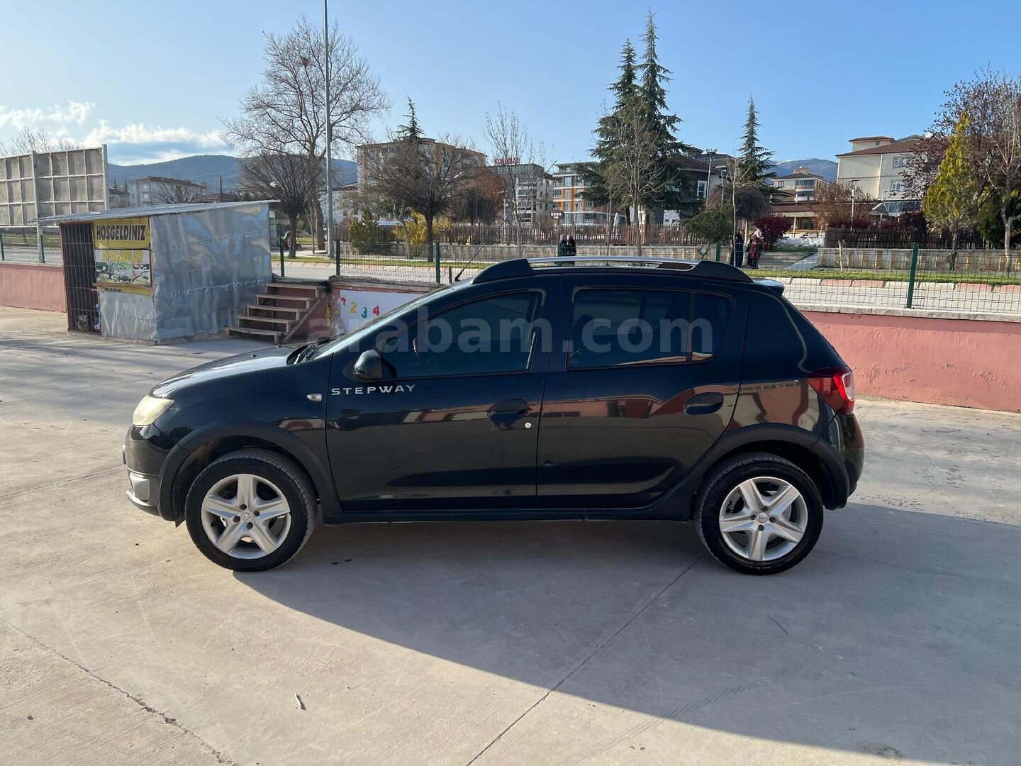 Sahibinden Dacia Sandero 1.5 dCi Stepway 2013 Model Amasya 88.000 km Siyah 4