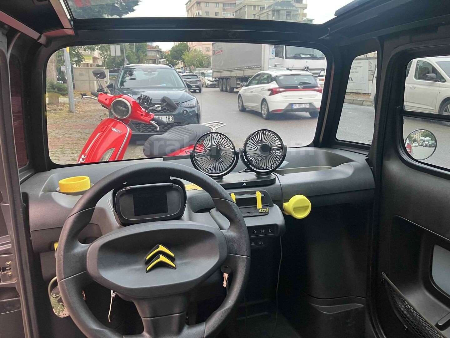 Sahibinden Citroen AMİ My Ami Pop 2024 Model İstanbul 11.000 km Siyah 7