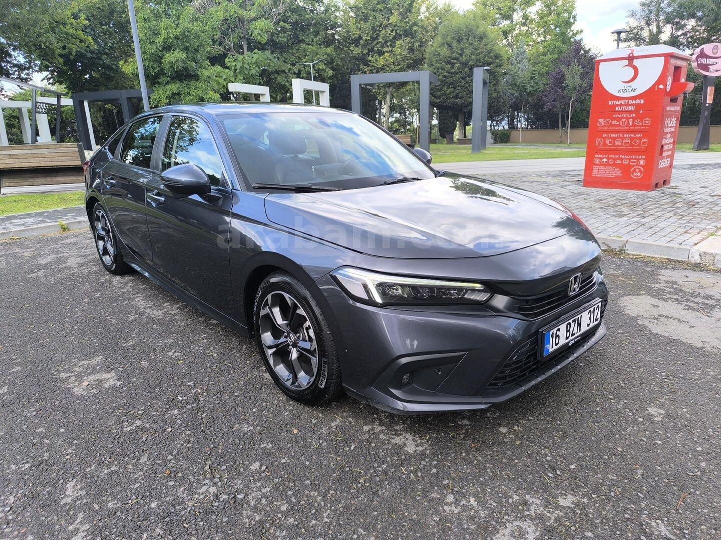 Sahibinden Honda Civic 1.5 i-VTEC Eco Executive Plus 2024 Model Kocaeli 116.000 km Lacivert 5