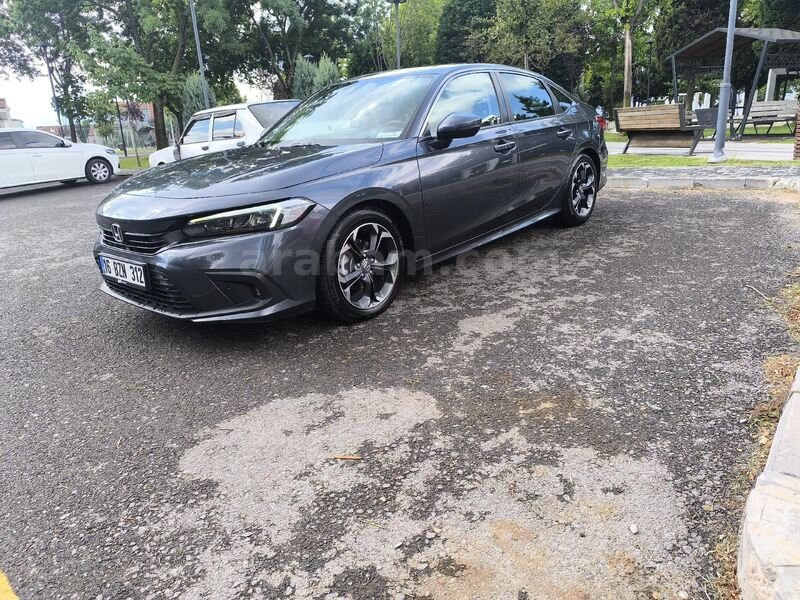 Sahibinden Honda Civic 1.5 i-VTEC Eco Executive Plus 2024 Model Kocaeli 116.000 km Lacivert