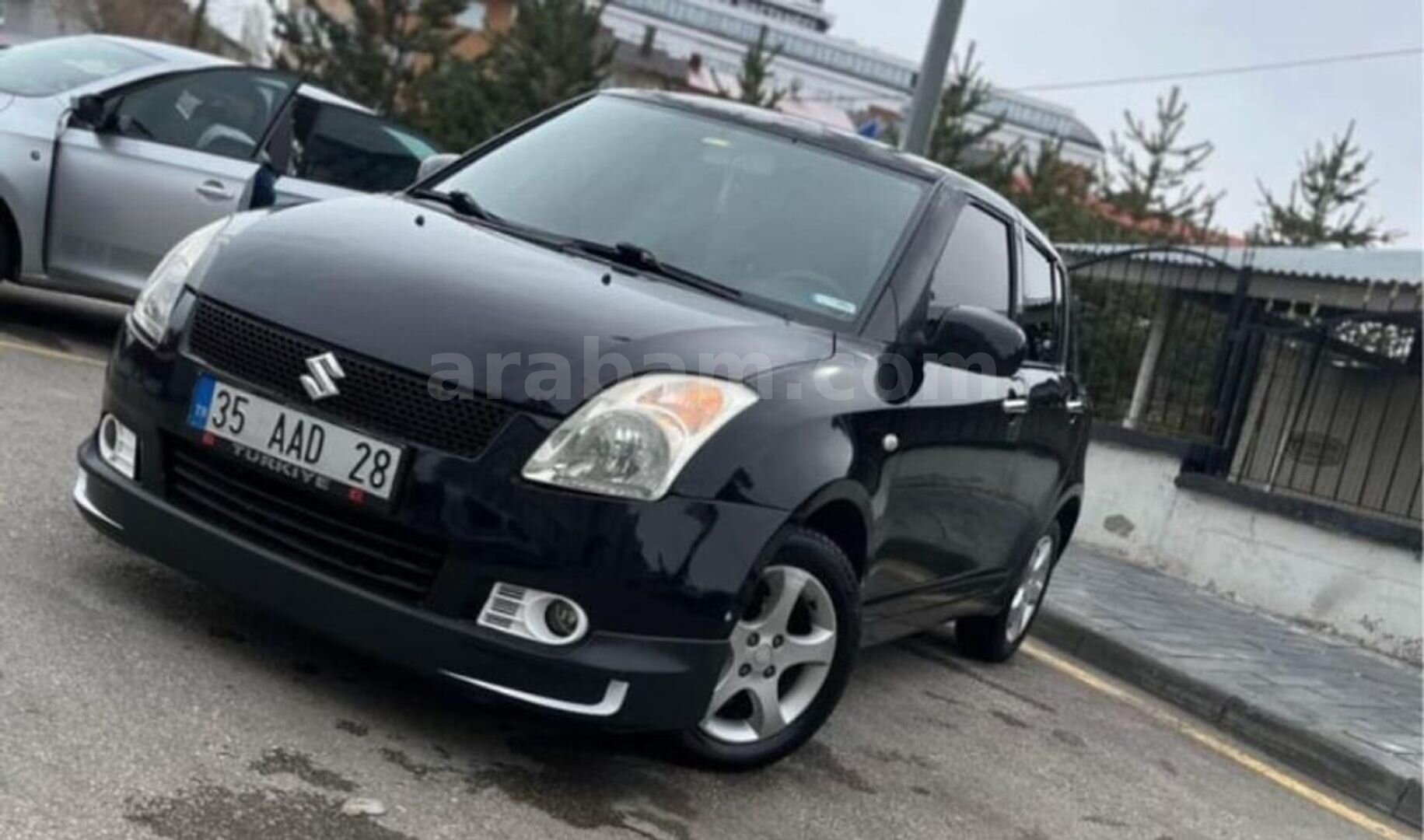 Sahibinden Suzuki Swift 1.3 MT 4X4 2006 Model Erzurum 209.000 km Siyah 2