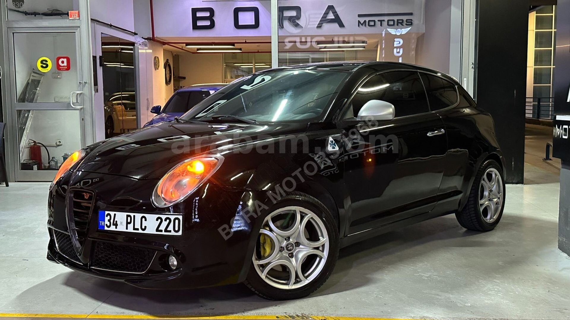 Galeriden Alfa Romeo MiTo 1.4 T Distinctive 2009 Model İstanbul 255.000 km Siyah 6