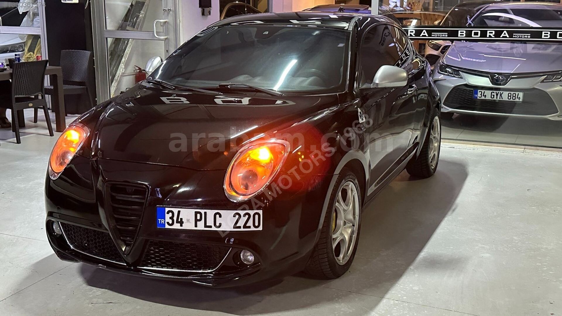 Galeriden Alfa Romeo MiTo 1.4 T Distinctive 2009 Model İstanbul 255.000 km Siyah 2