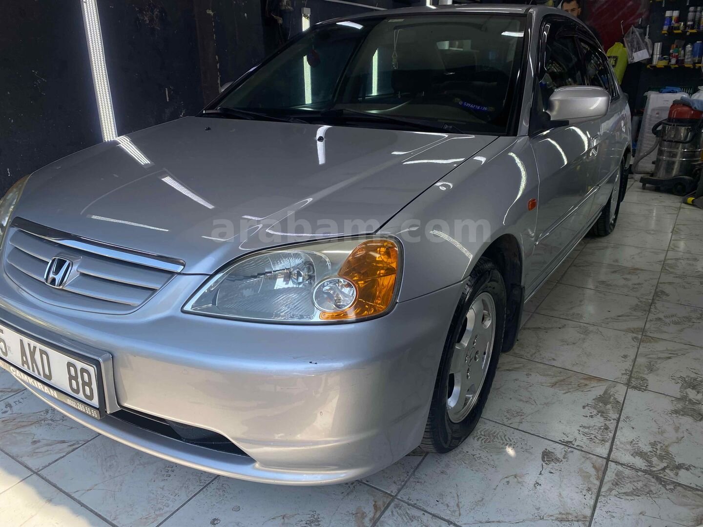 Sahibinden Honda Civic 1.6i VTEC ES 2002 Model İzmir 176.000 km Gri 6