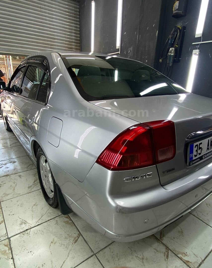 Sahibinden Honda Civic 1.6i VTEC ES 2002 Model İzmir 176.000 km Gri 7
