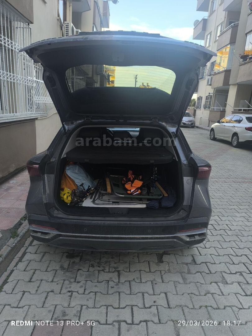 Sahibinden Chery Omoda 5 1.6 T-GDI Comfort 2023 Model Mersin 45.000 km Gri 5
