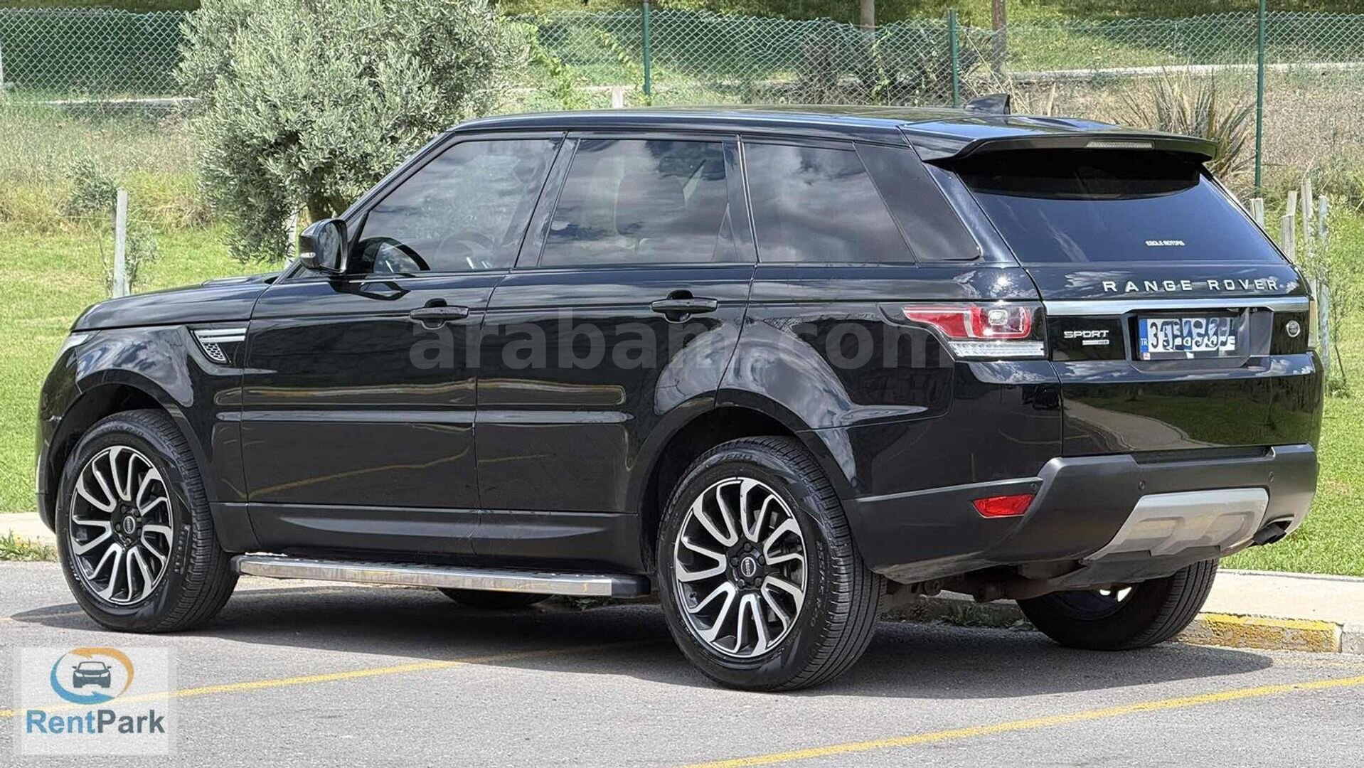 Galeriden Land Rover Range Sport 2.0 SD4 HSE 2017 Model İstanbul 256.000 km Siyah 7