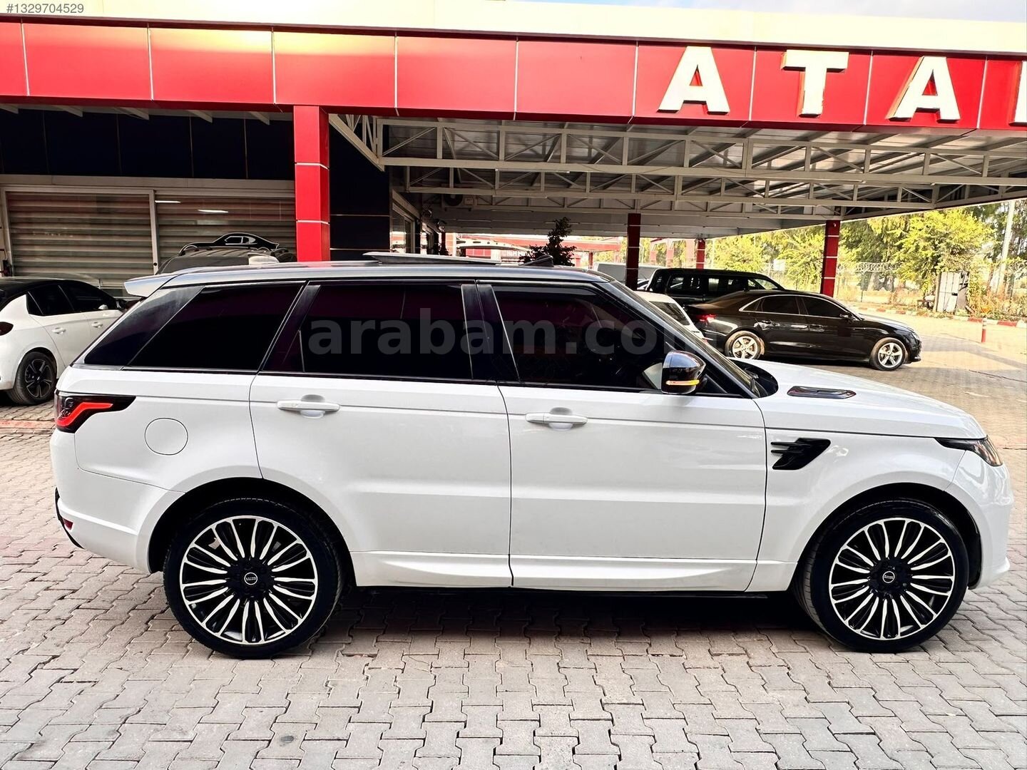 Galeriden Land Rover Range Sport 2.0 SD4 SE 2017 Model Adana 180.000 km Beyaz 7