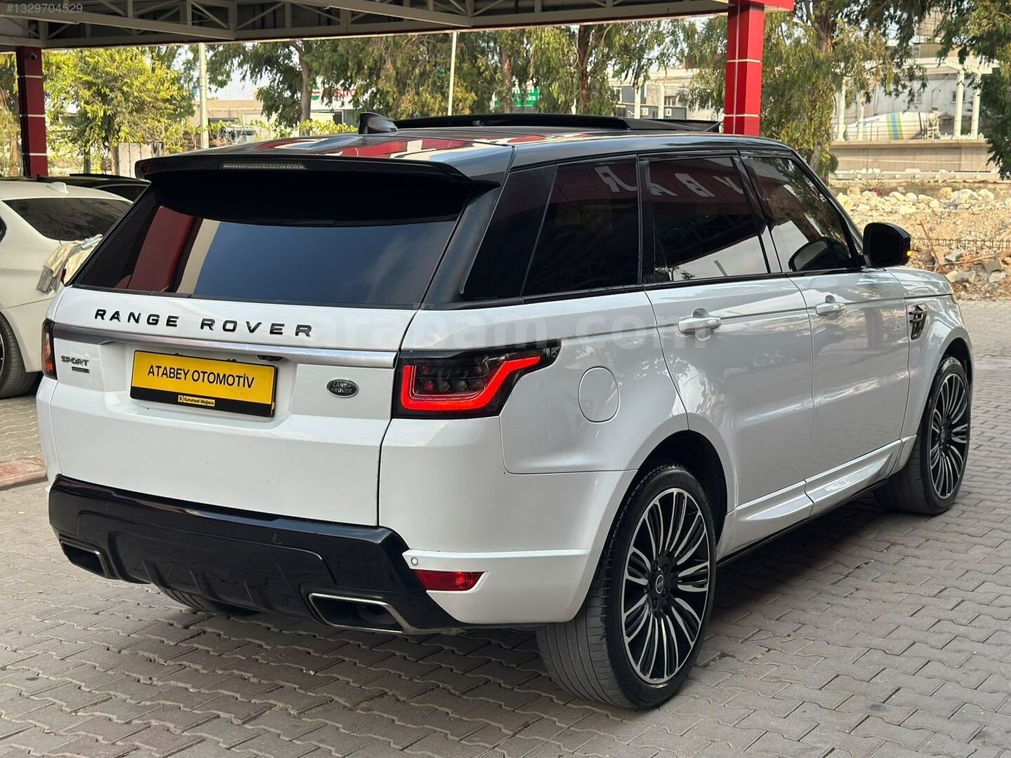 Galeriden Land Rover Range Sport 2.0 SD4 SE 2017 Model Adana 180.000 km Beyaz 6
