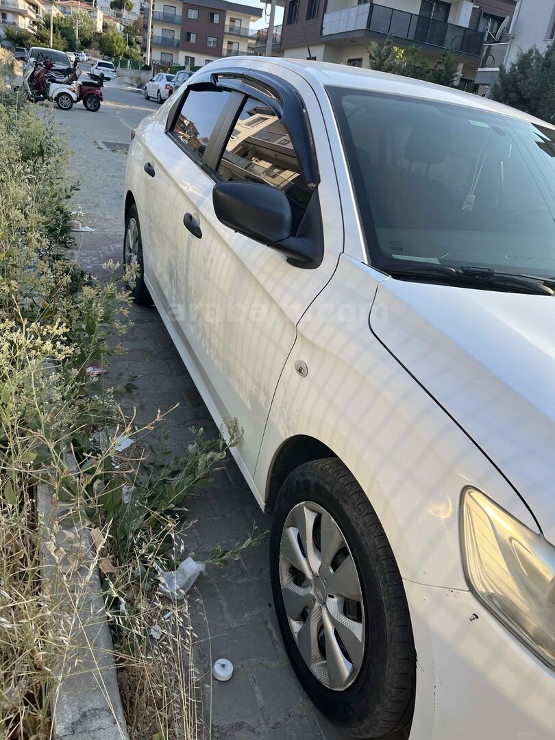 Sahibinden Citroen C-Elysée 1.2 VTi Attraction 2013 Model İzmir 164.000 km Beyaz 3