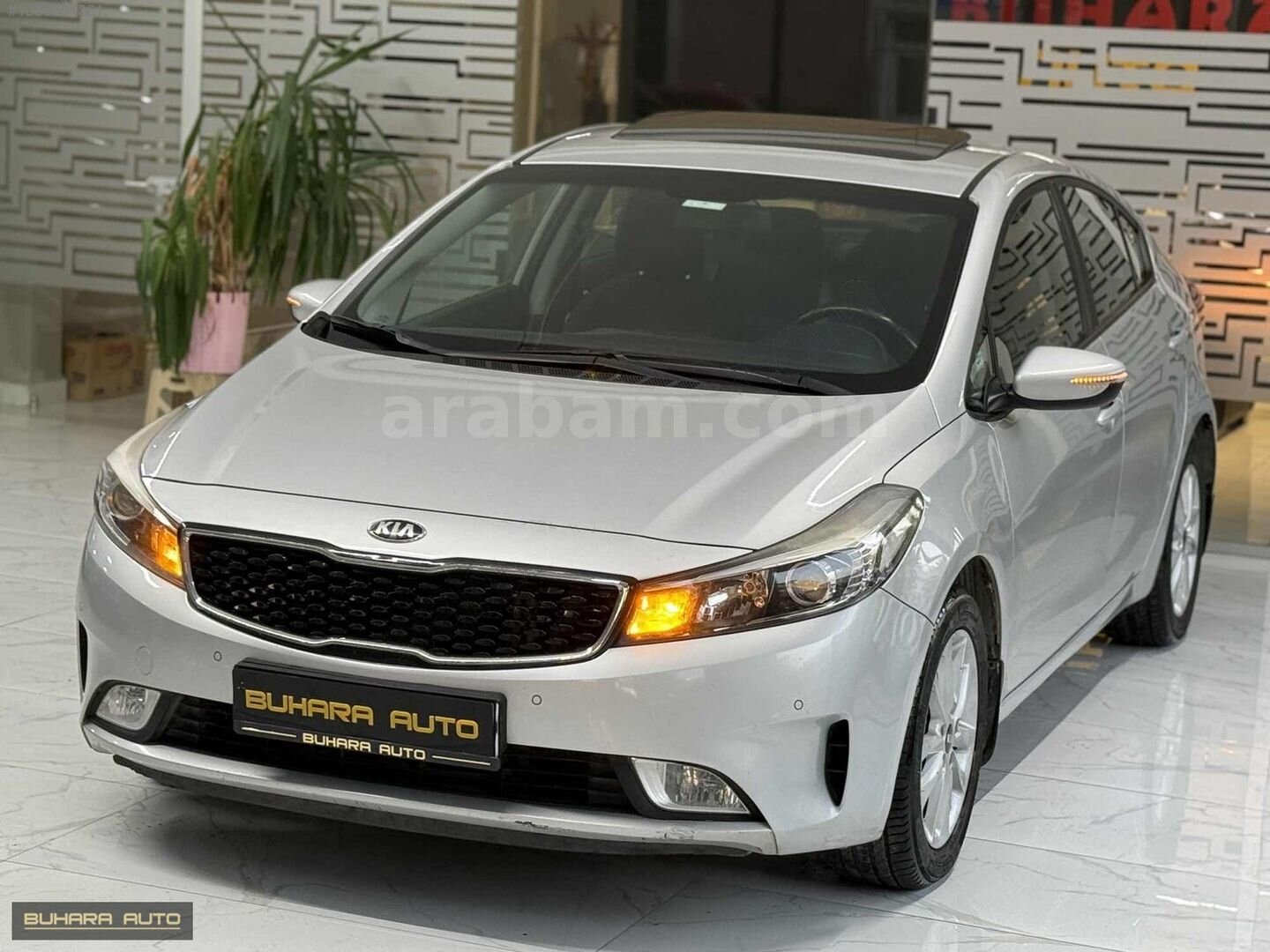 Galeriden Kia Cerato 1.6 CRDi Prestige 2018 Model Bursa 173.000 km Gri 4