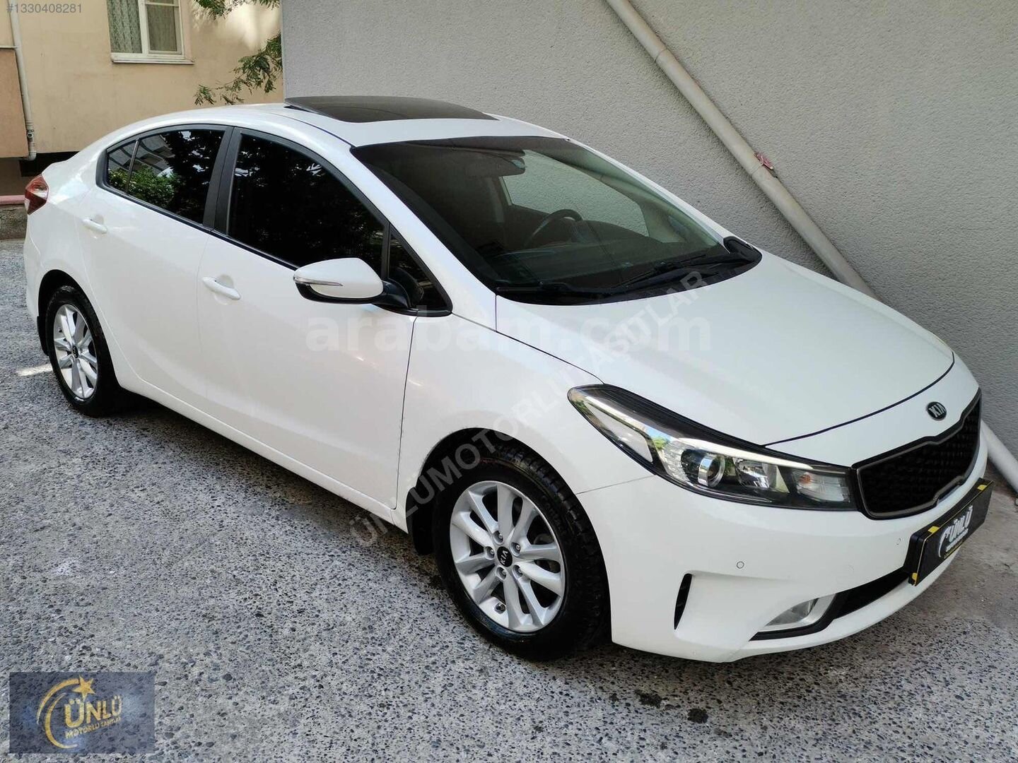 Galeriden Kia Cerato 1.6 CRDi Prestige 2018 Model İstanbul 248.000 km Beyaz 4