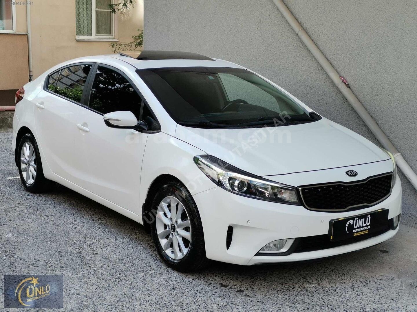 Galeriden Kia Cerato 1.6 CRDi Prestige 2018 Model İstanbul 248.000 km Beyaz 1