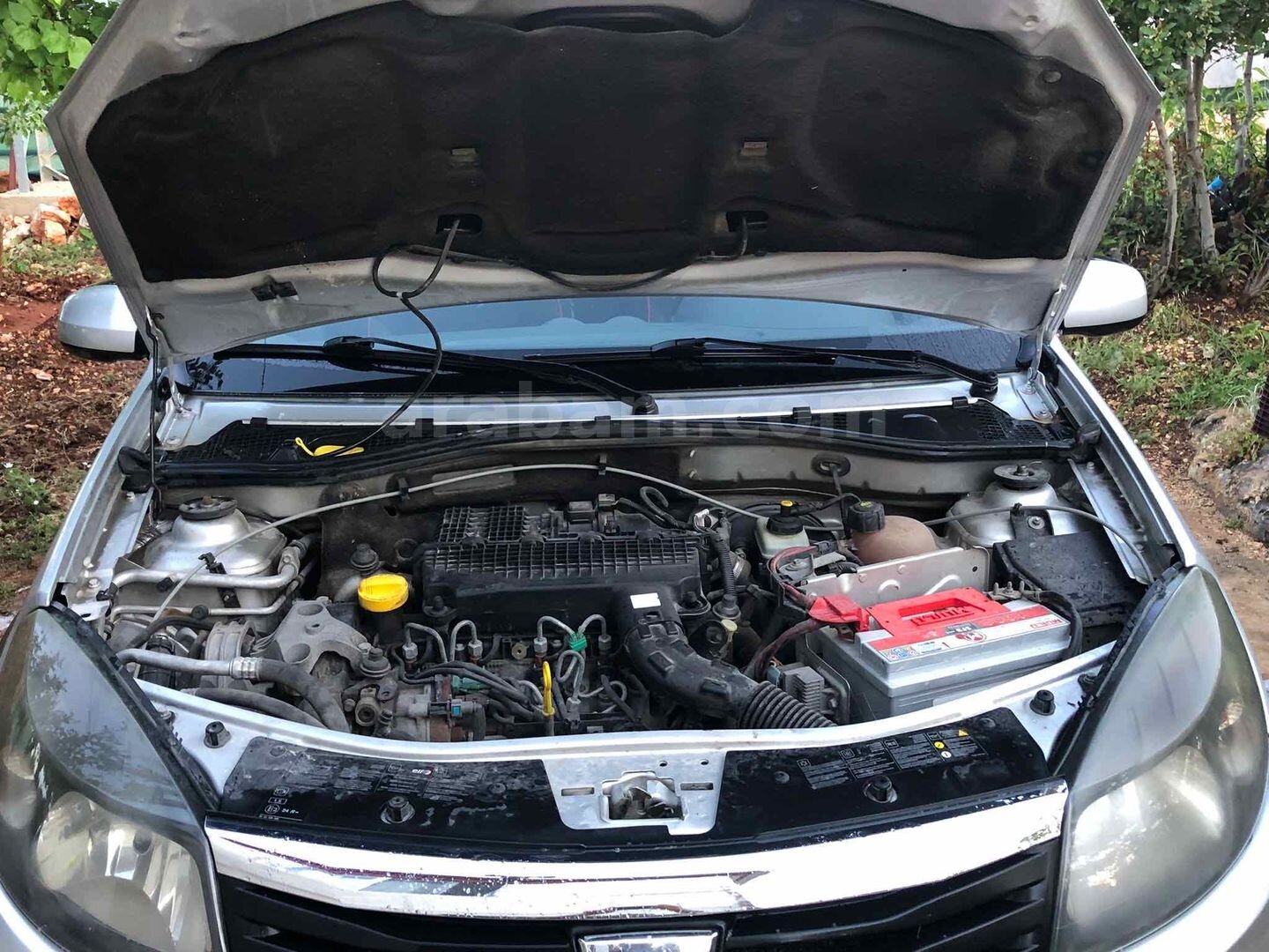 Sahibinden Dacia Sandero 1.5 dCi Stepway 2011 Model Mersin 275.000 km Gri (Gümüş) 4