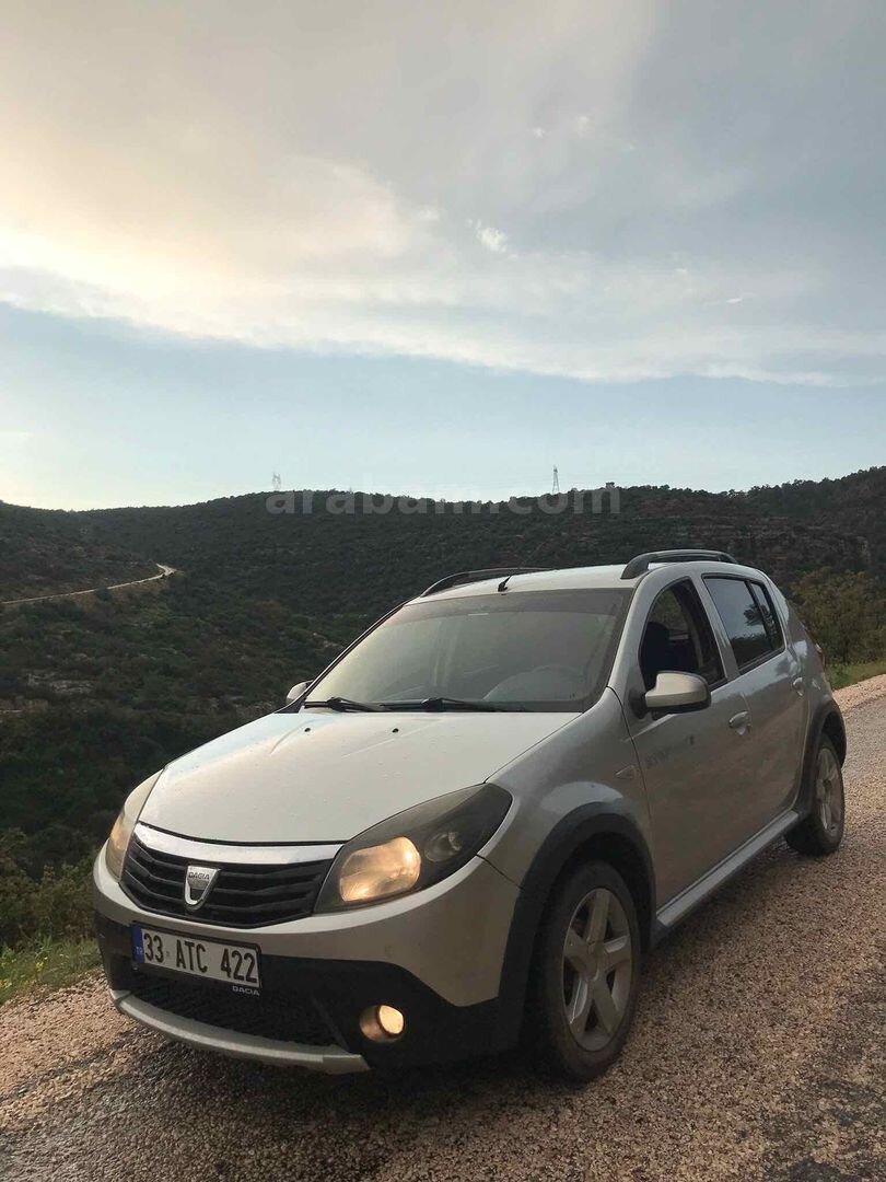 Sahibinden Dacia Sandero 1.5 dCi Stepway 2011 Model Mersin 275.000 km Gri (Gümüş) 1