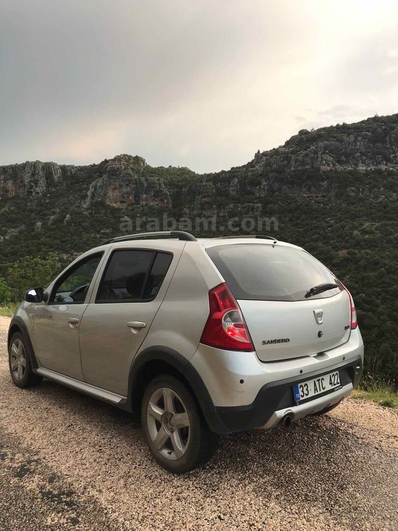 Sahibinden Dacia Sandero 1.5 dCi Stepway 2011 Model Mersin 275.000 km Gri (Gümüş) 3