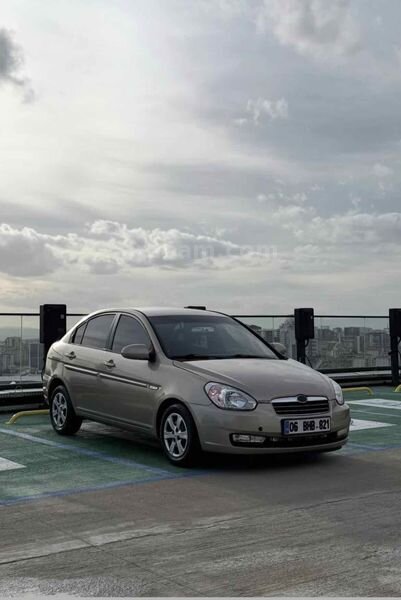 Sahibinden Hyundai Accent Era 1.6 Select 2006 Model Ankara 999.999 km Füme 1
