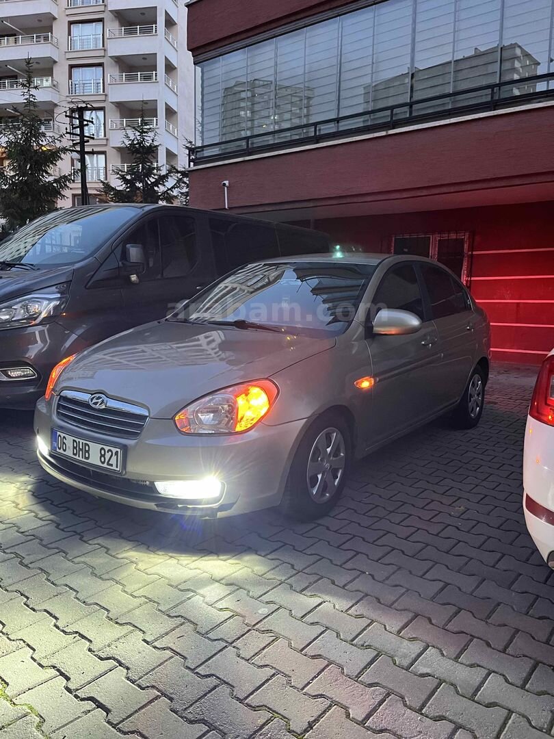 Sahibinden Hyundai Accent Era 1.6 Select 2006 Model Ankara 999.999 km Füme 3