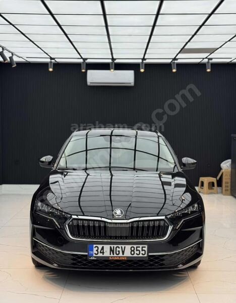 Sahibinden Skoda Octavia 1.5 Mhev Premium 2025 Model Ankara 30.000 km Siyah