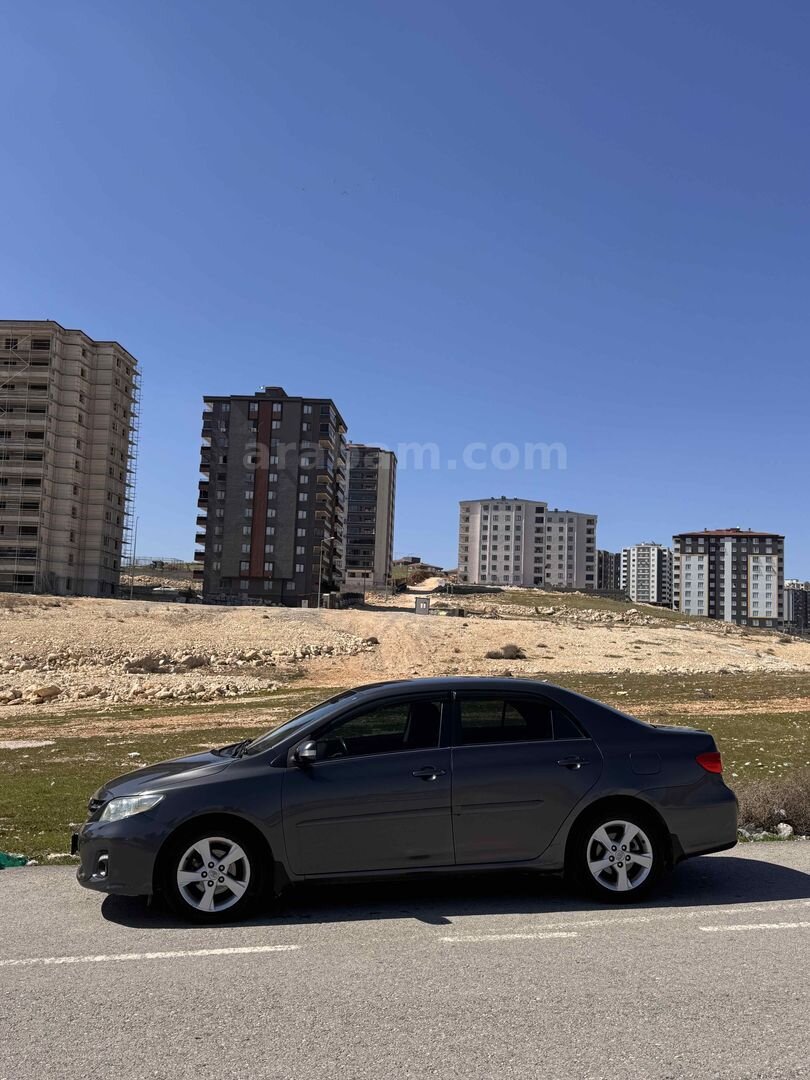Sahibinden Toyota Corolla 1.4 D-4D Elegant 2012 Model Gaziantep 263.000 km Füme 2