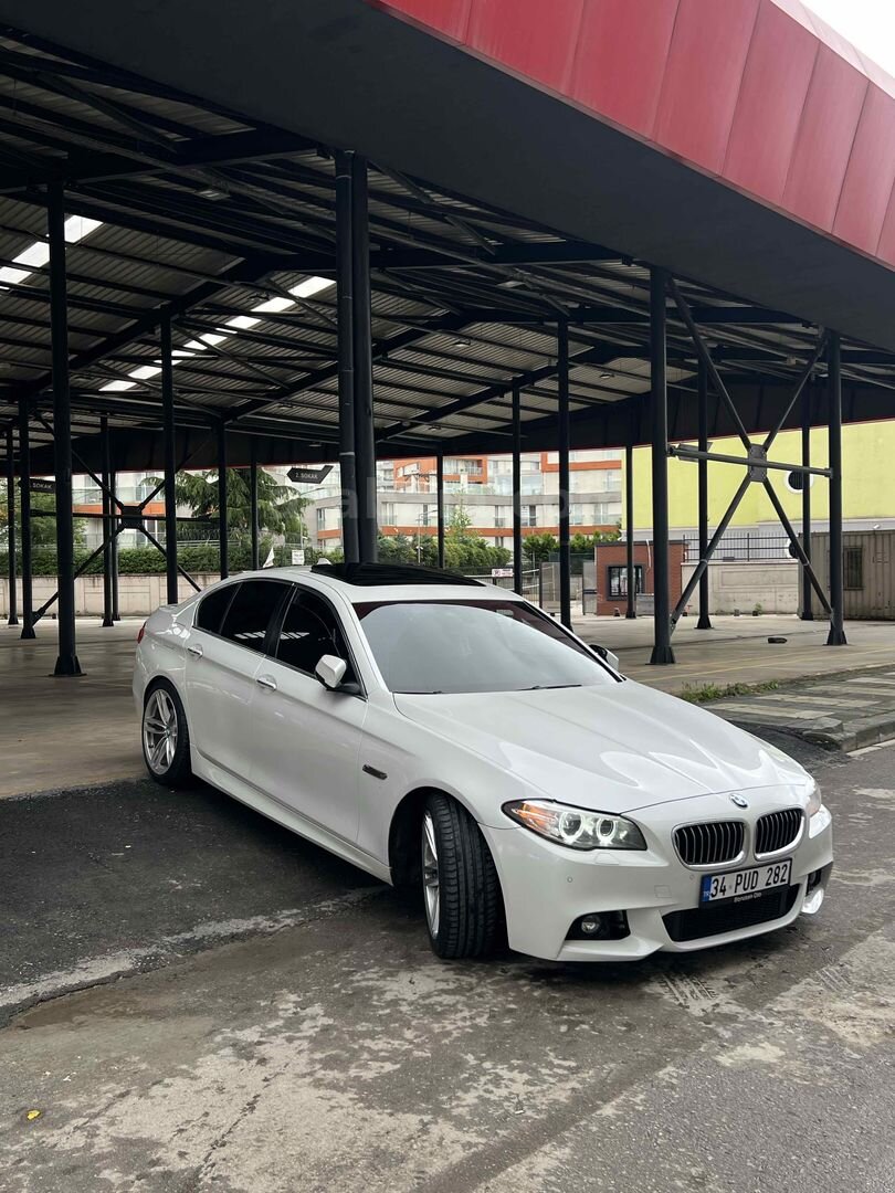 Sahibinden BMW 5 Serisi 520i M Sport 2015 Model İstanbul 199.500 km Beyaz 1