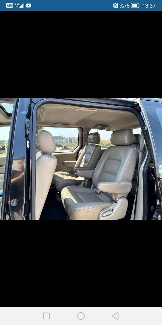 Sahibinden Kia Carnival 2.9 CRDi Premium 2004 Model Kocaeli 272.000 km Siyah 3