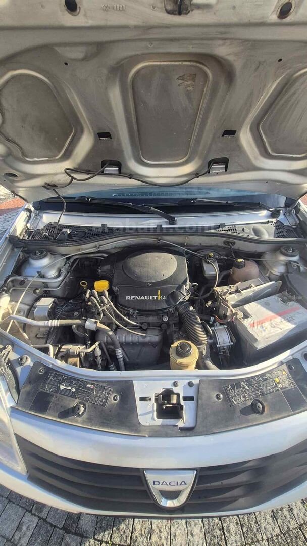 Sahibinden Dacia Sandero 1.4 Ambiance 2010 Model Samsun 265.000 km Gri (Gümüş) 7
