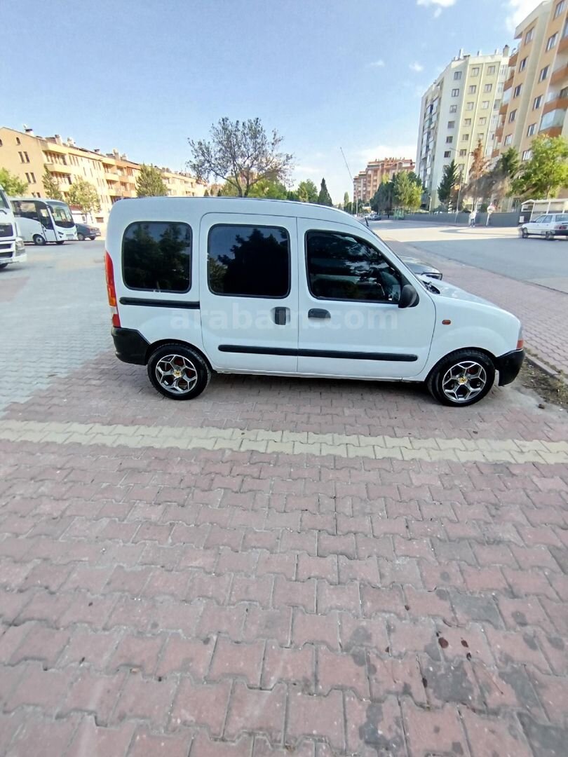 Sahibinden Renault Kangoo 1.9 D 1999 Model Konya 370.300 km Beyaz 4