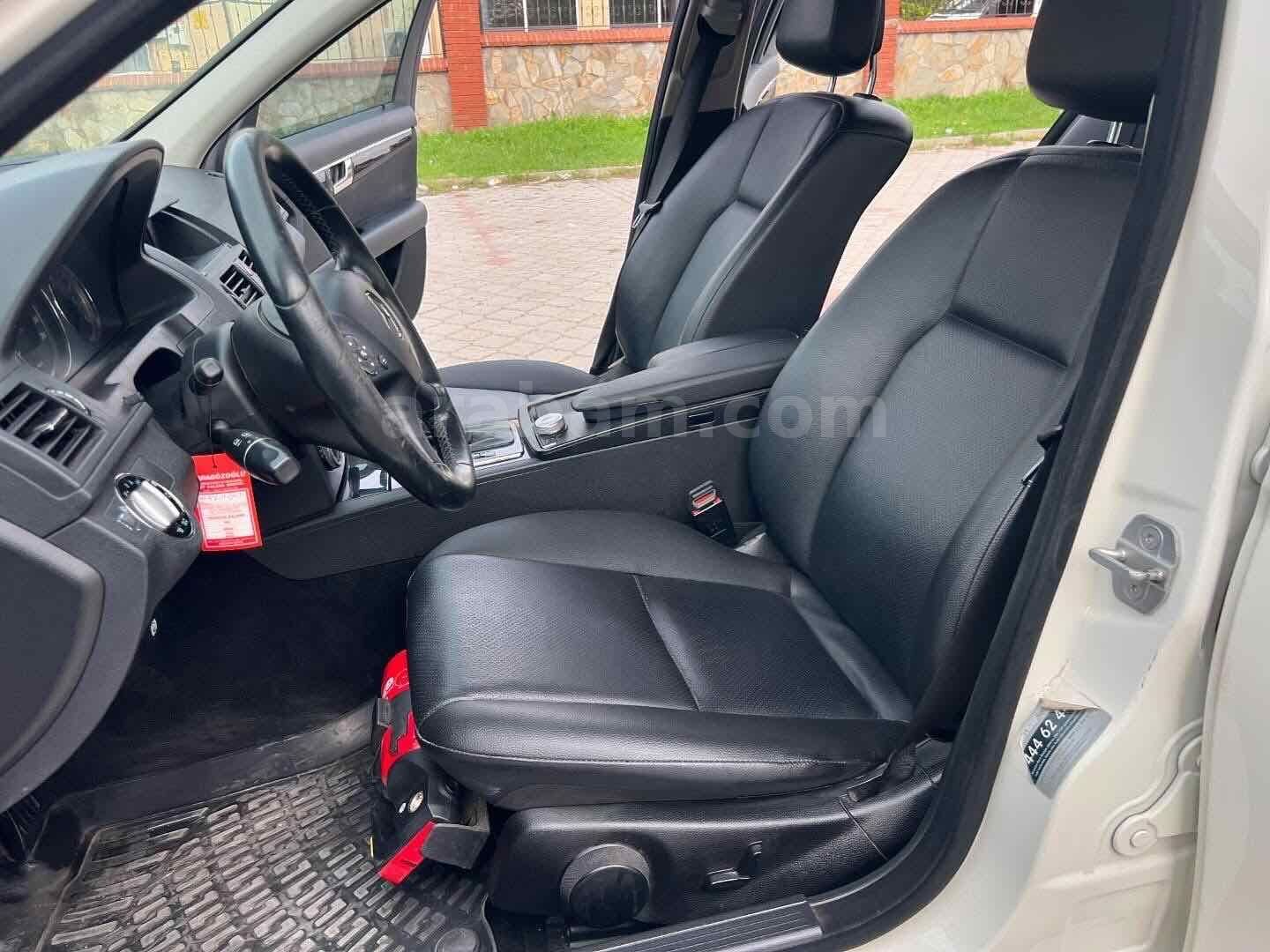 Sahibinden Mercedes - Benz C 180 Kompressor BlueEfficiency Luxury 2010 Model Samsun 217.000 km Beyaz 6