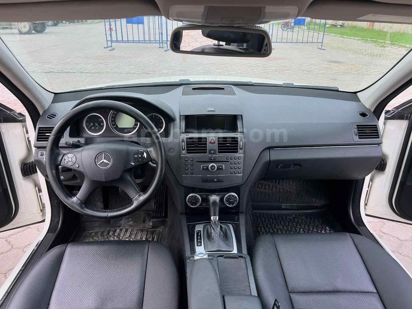 Sahibinden Mercedes - Benz C 180 Kompressor BlueEfficiency Luxury 2010 Model Samsun 217.000 km Beyaz 7