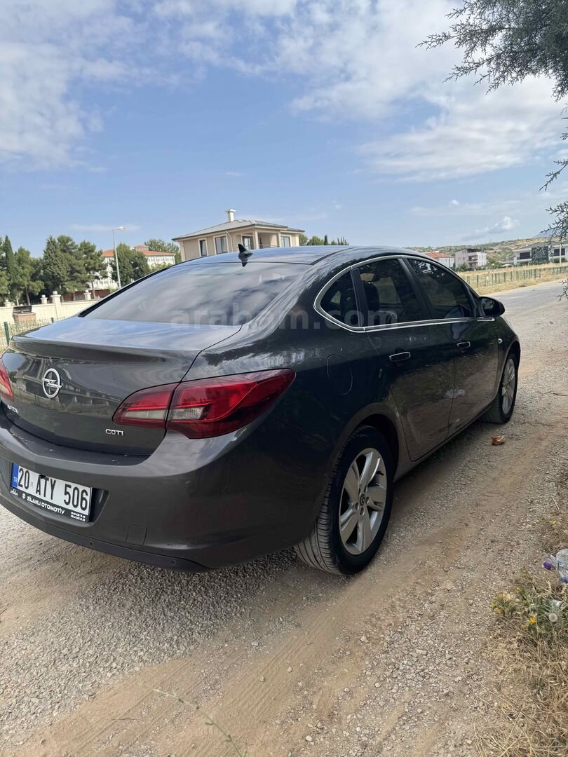 Sahibinden Opel Astra 1.3 CDTI Sport 2014 Model Denizli 199.500 km Füme 3