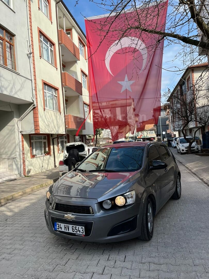 Sahibinden Chevrolet Aveo 1.4 LT 2012 Model Kocaeli 190.000 km Füme 3
