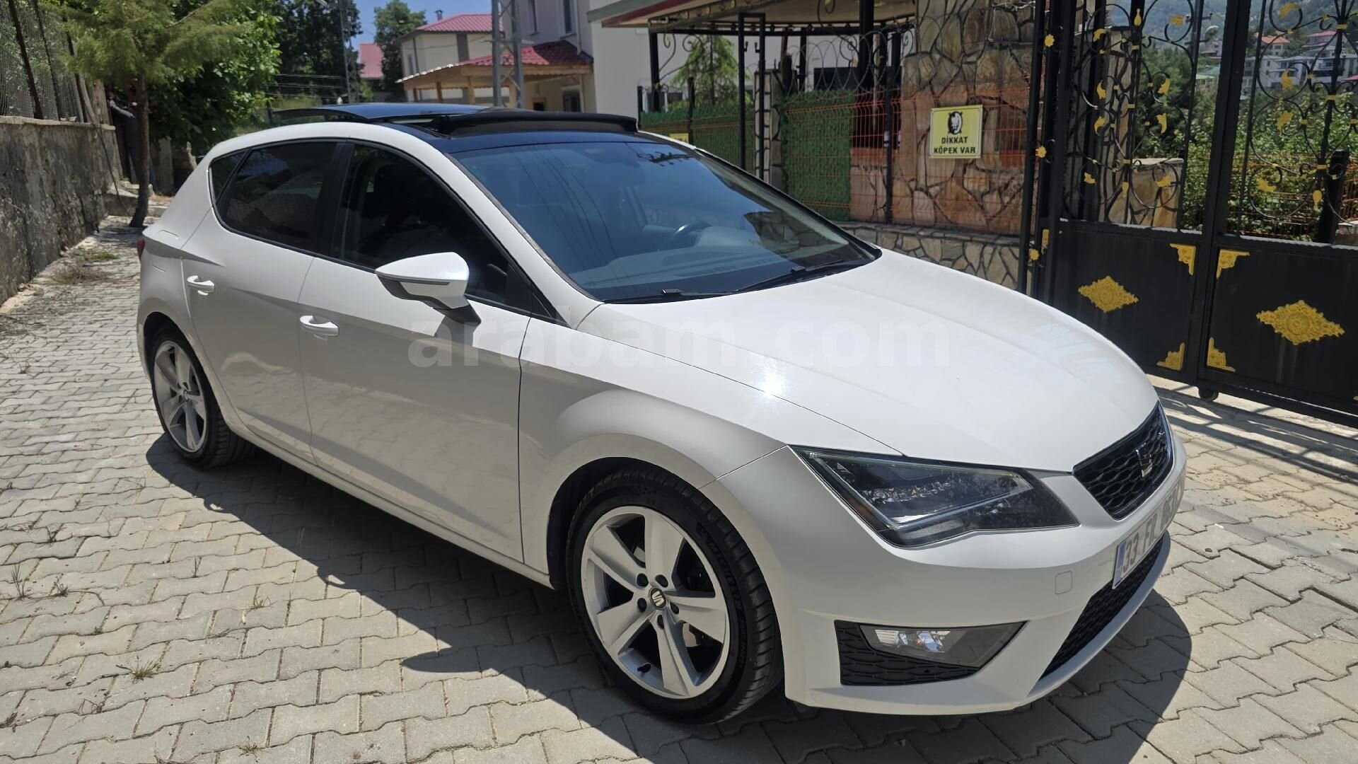 Sahibinden Seat Leon 1.4 EcoTSI FR 2015 Model Mersin 115.000 km Beyaz 1