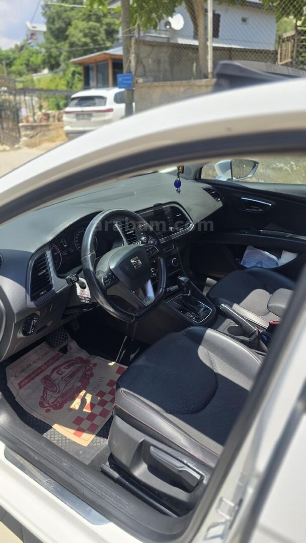 Sahibinden Seat Leon 1.4 EcoTSI FR 2015 Model Mersin 115.000 km Beyaz 3