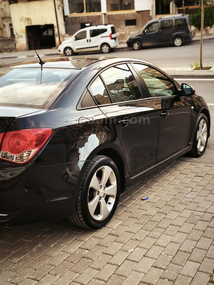 Sahibinden Chevrolet Cruze 1.6 LT Plus 2012 Model Sivas 225.000 km Siyah 6