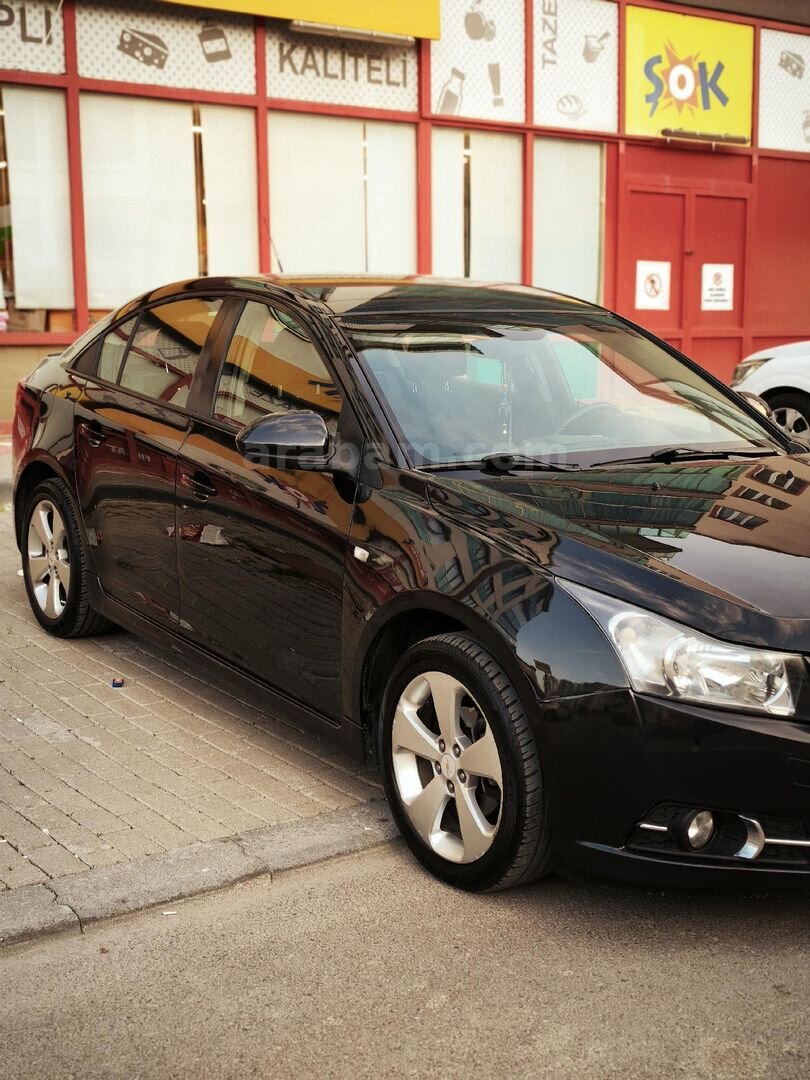 Sahibinden Chevrolet Cruze 1.6 LT Plus 2012 Model Sivas 225.000 km Siyah 2