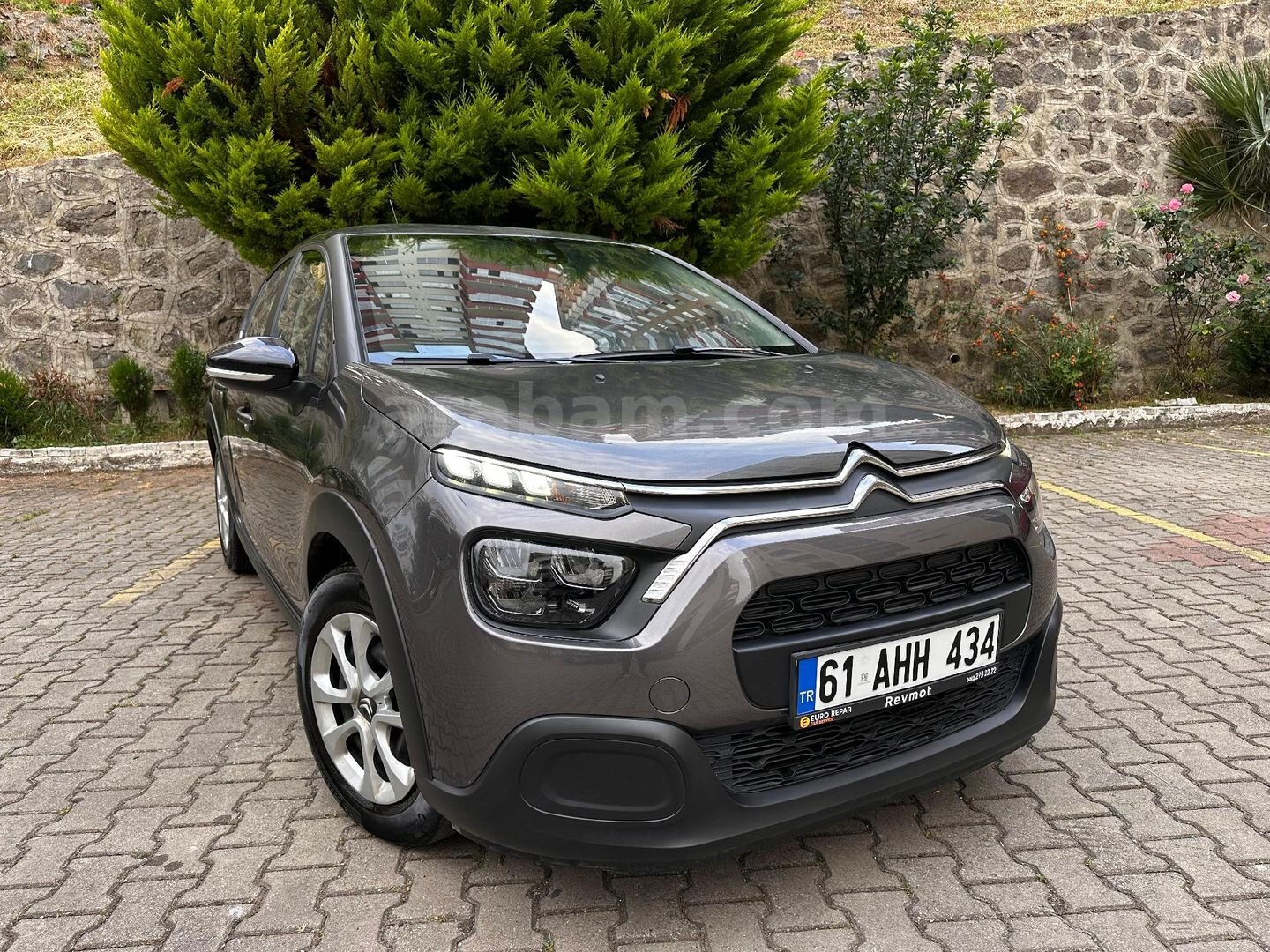 Sahibinden Citroen C3 1.2 PureTech Feel 2023 Model Trabzon 23.000 km Füme 2