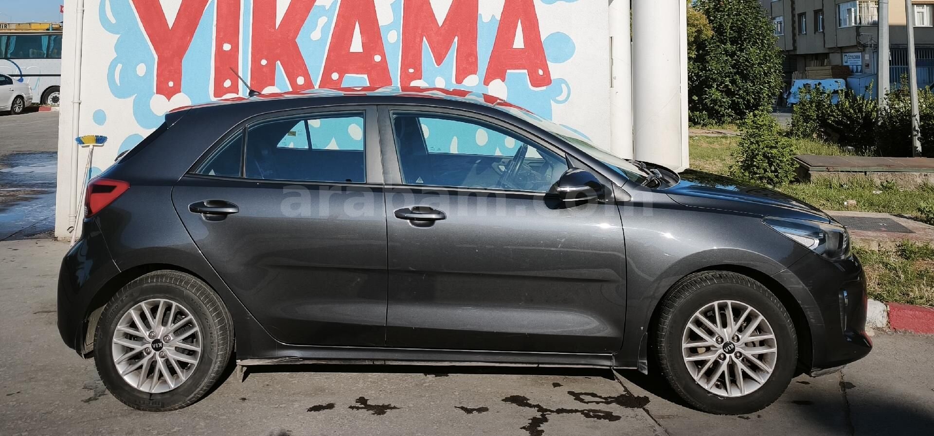 Sahibinden Kia Rio 1.25 CVVT Concept 2017 Model İstanbul 77.000 km Gri 2
