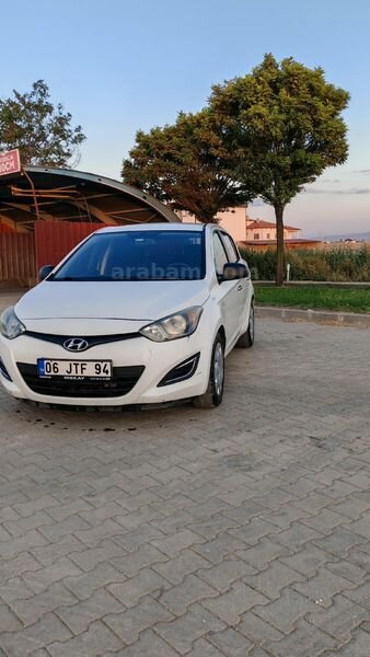 Sahibinden Hyundai i20 1.4 CRDi Jump 2014 Model Afyonkarahisar 205.000 km Beyaz