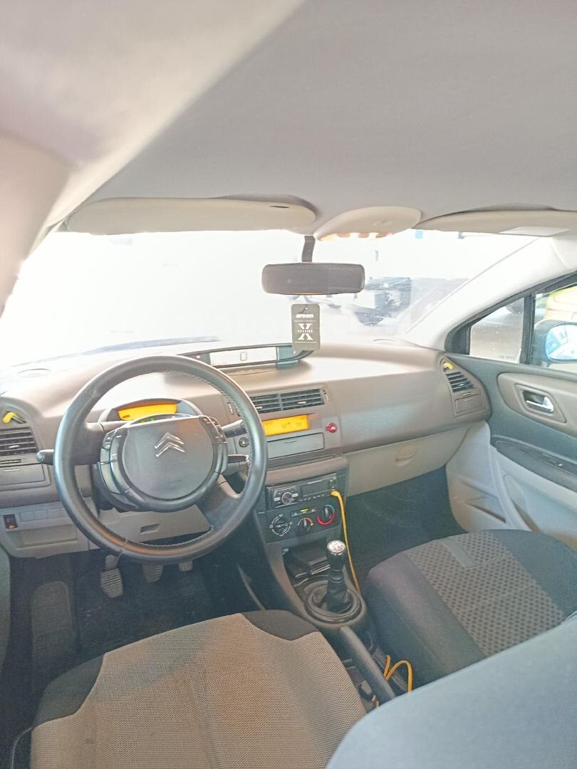 Sahibinden Citroen C4 1.6 HDi SX 2005 Model Denizli 225.000 km Siyah 7