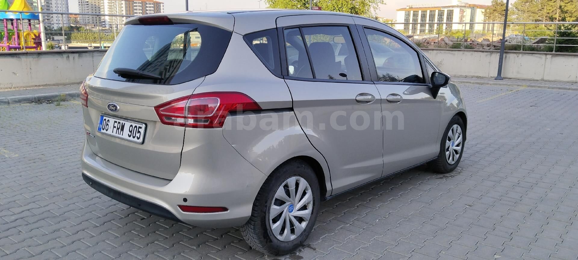 Sahibinden Ford B-Max 1.6 Trend 2012 Model Ankara 153.000 km Bej 4