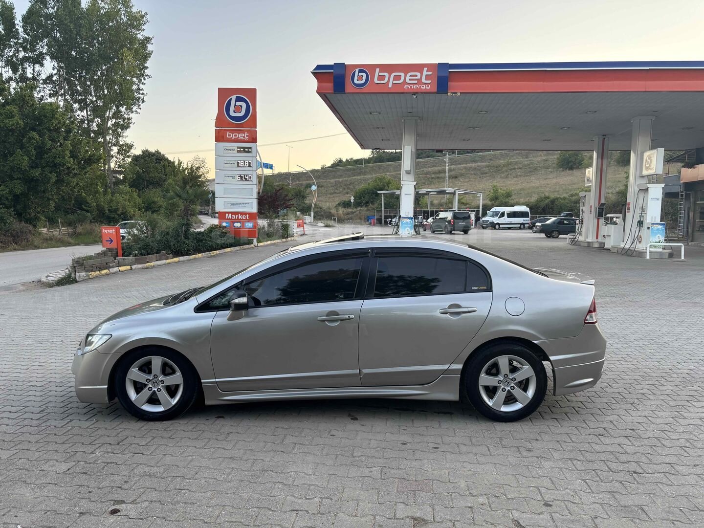 Sahibinden Honda Civic 1.6 Elegance 2008 Model Kocaeli 273.000 km Kahverengi 3
