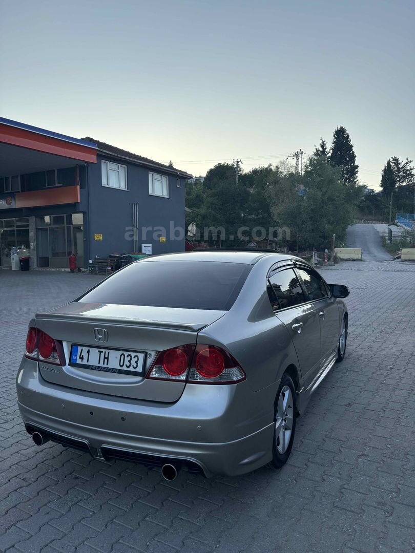 Sahibinden Honda Civic 1.6 Elegance 2008 Model Kocaeli 273.000 km Kahverengi 7