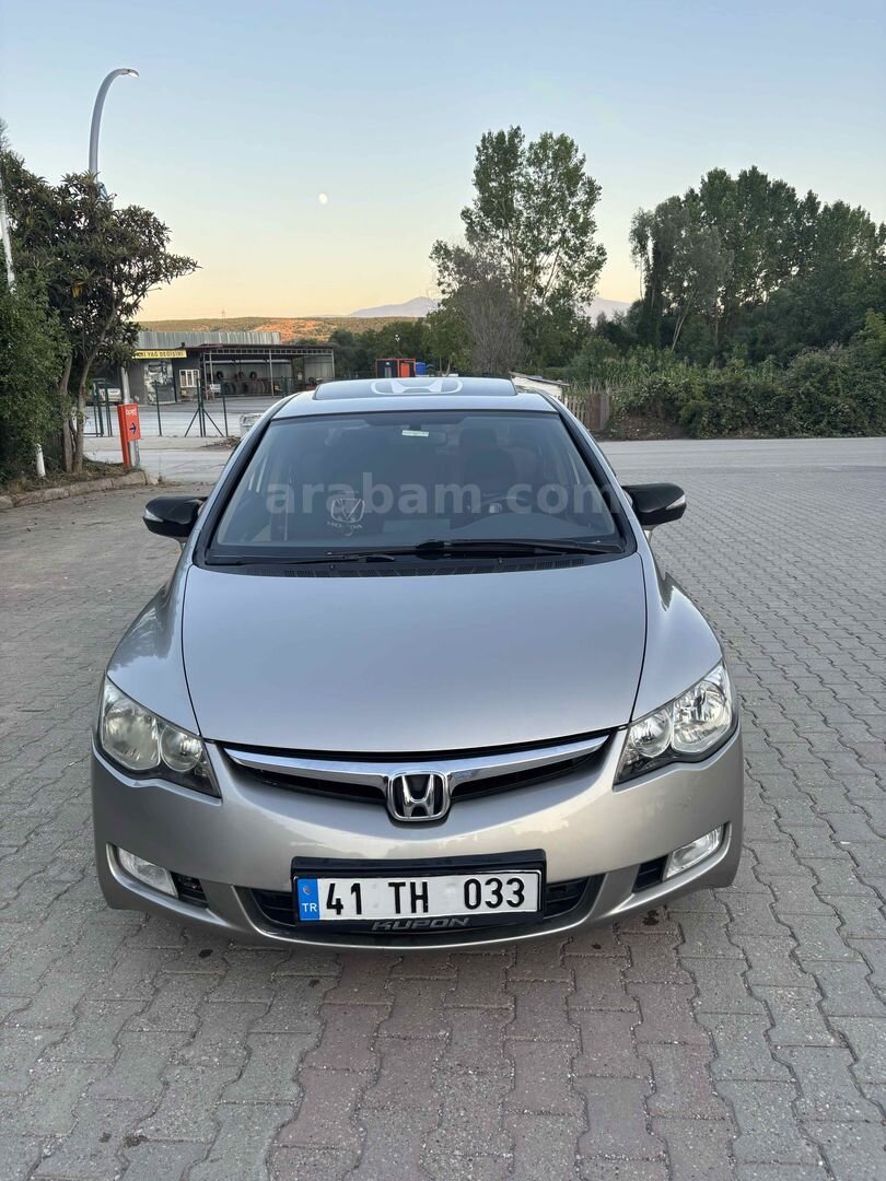 Sahibinden Honda Civic 1.6 Elegance 2008 Model Kocaeli 273.000 km Kahverengi 1