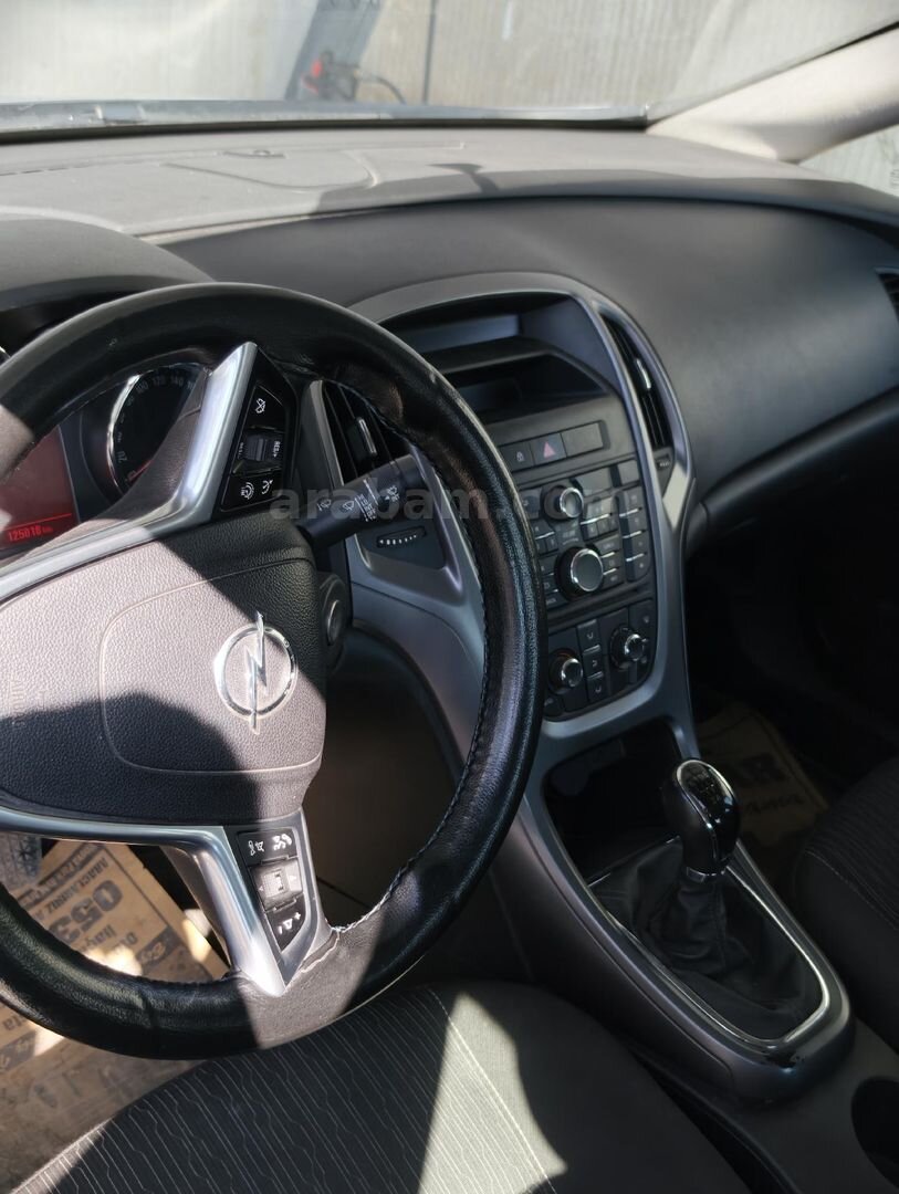 Sahibinden Opel Astra 1.6 Edition Plus 2018 Model Diyarbakır 125.000 km Beyaz 7