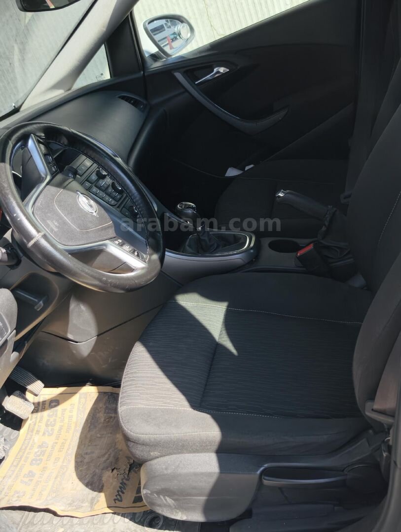 Sahibinden Opel Astra 1.6 Edition Plus 2018 Model Diyarbakır 125.000 km Beyaz 6