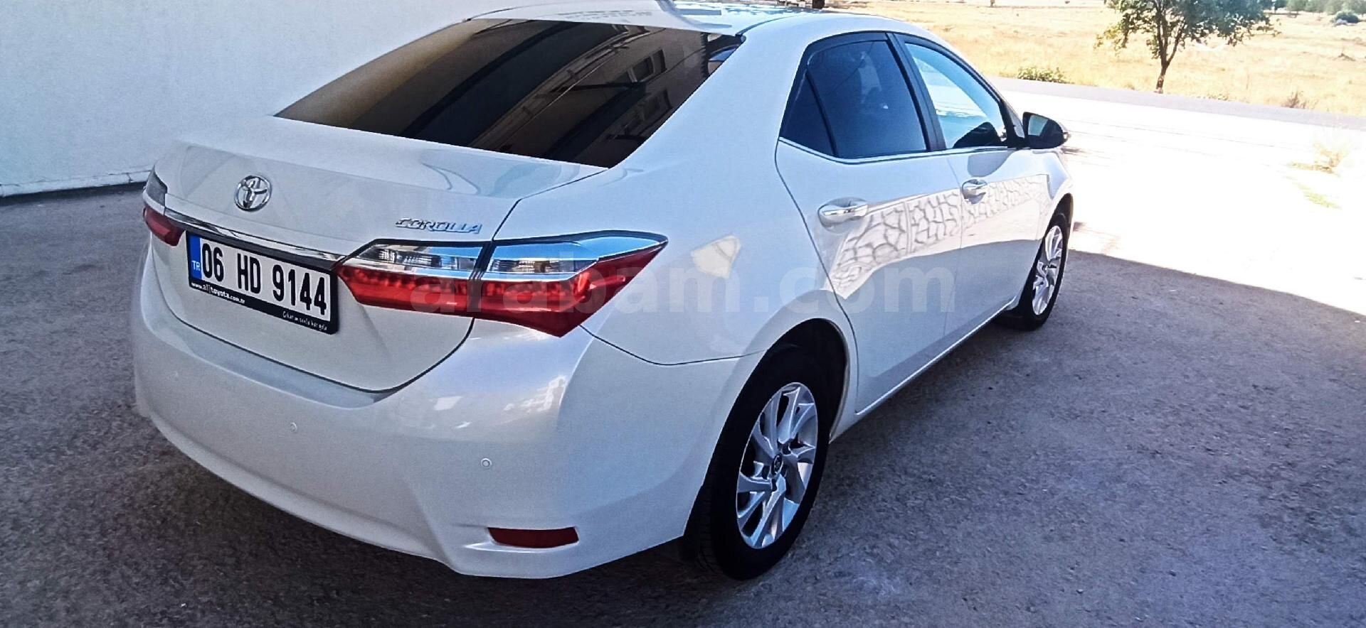 Sahibinden Toyota Corolla 1.6 Advance 2017 Model Ankara 40.000 km Beyaz 3