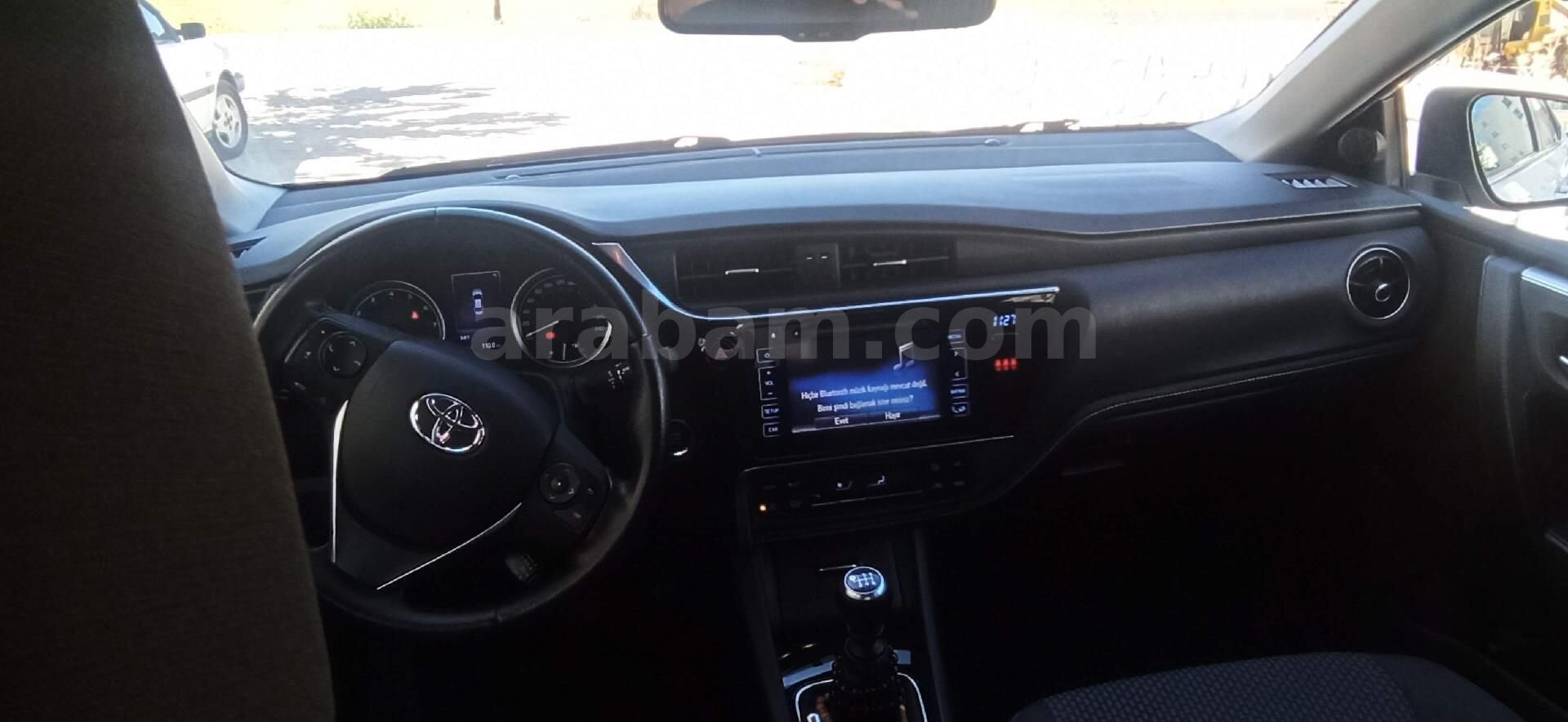 Sahibinden Toyota Corolla 1.6 Advance 2017 Model Ankara 40.000 km Beyaz 5